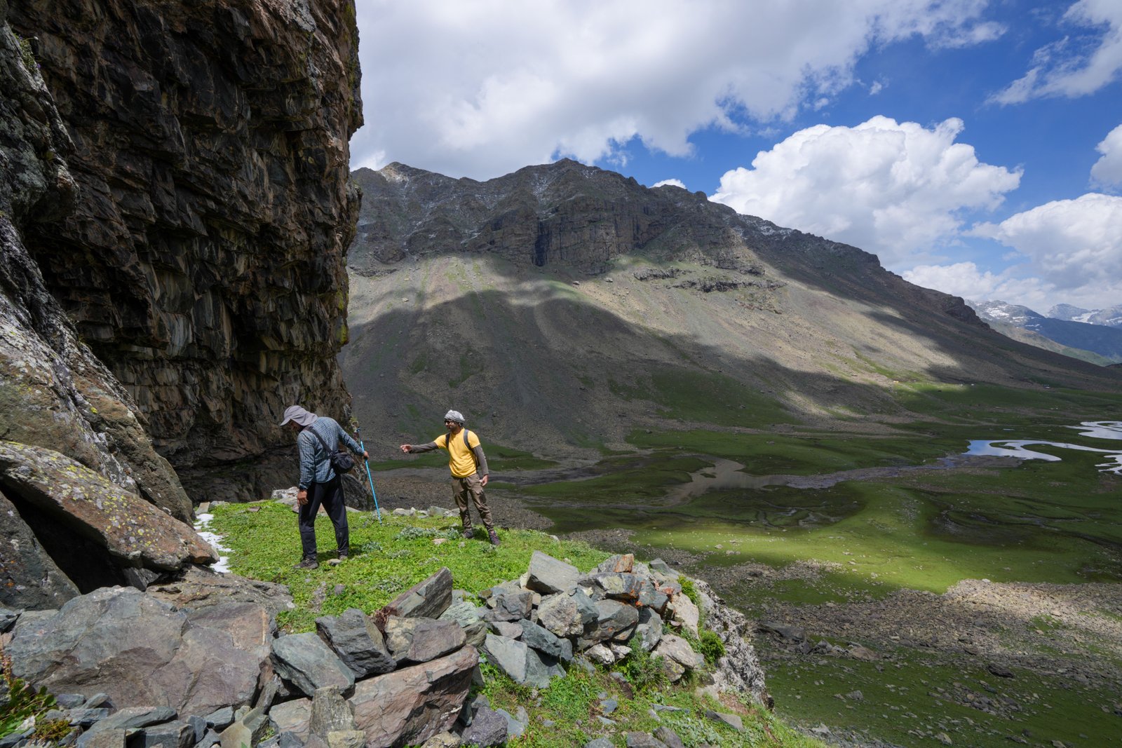 Shimshal Pass & Minglik Sar (6,050m) Expedition scenery 2